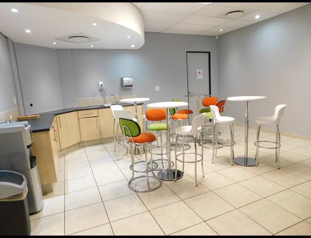 400M² OFFICE TO LET IN RANDBURG CENTRAL